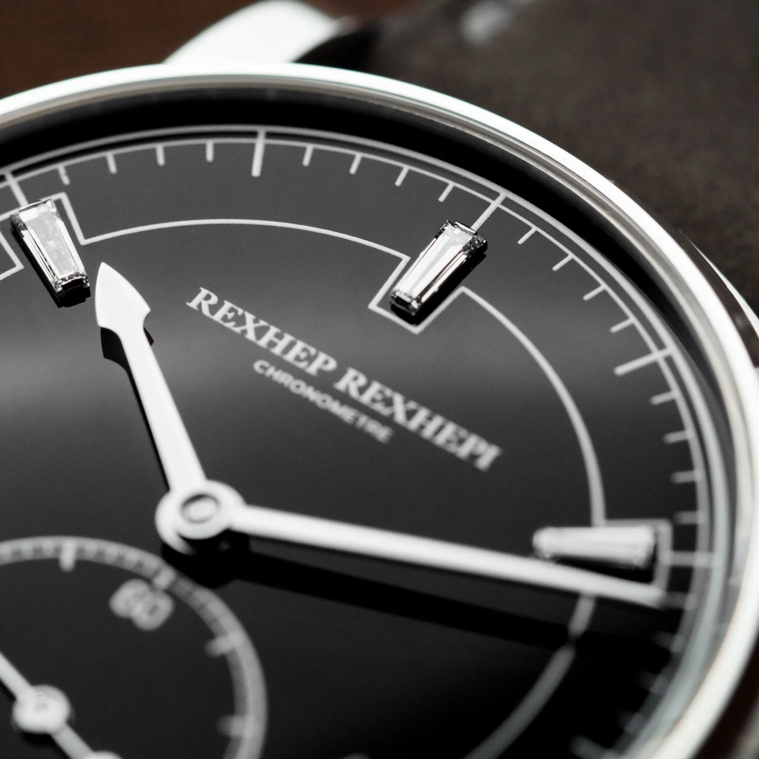 A closer look at the Rexhep Rexhepi Chronomètre Contemporain II Diamant ...